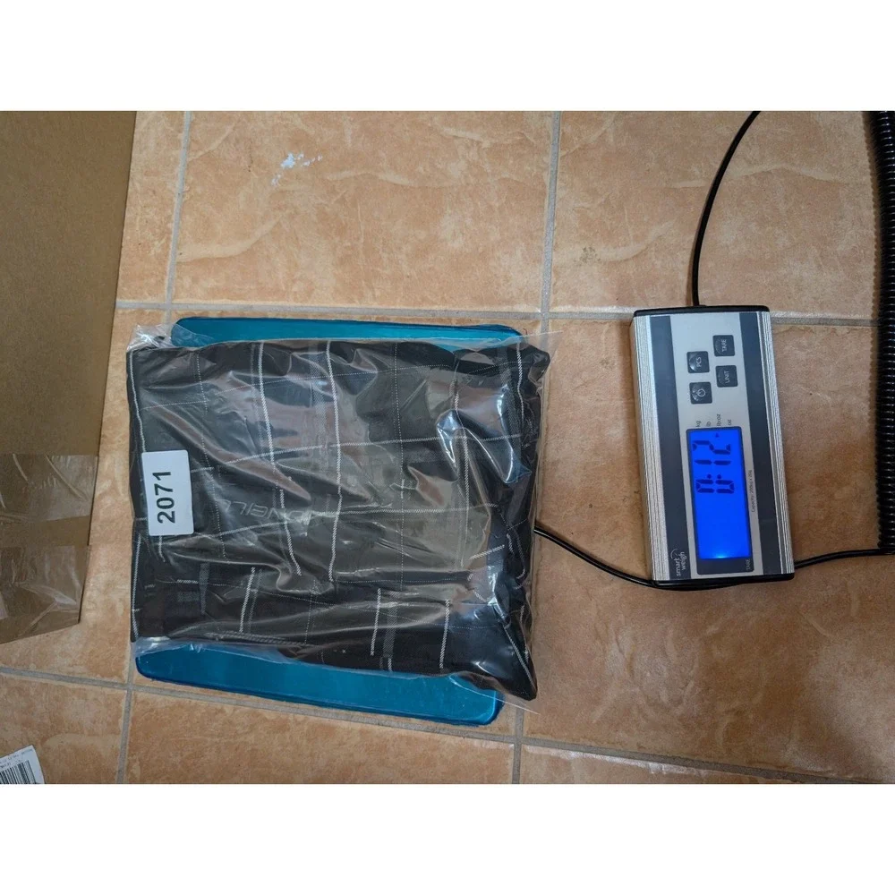 O'Neill Sterling Black Plaid Wide Leg Chino Shorts Men Size 38 - Picture 7 of 7